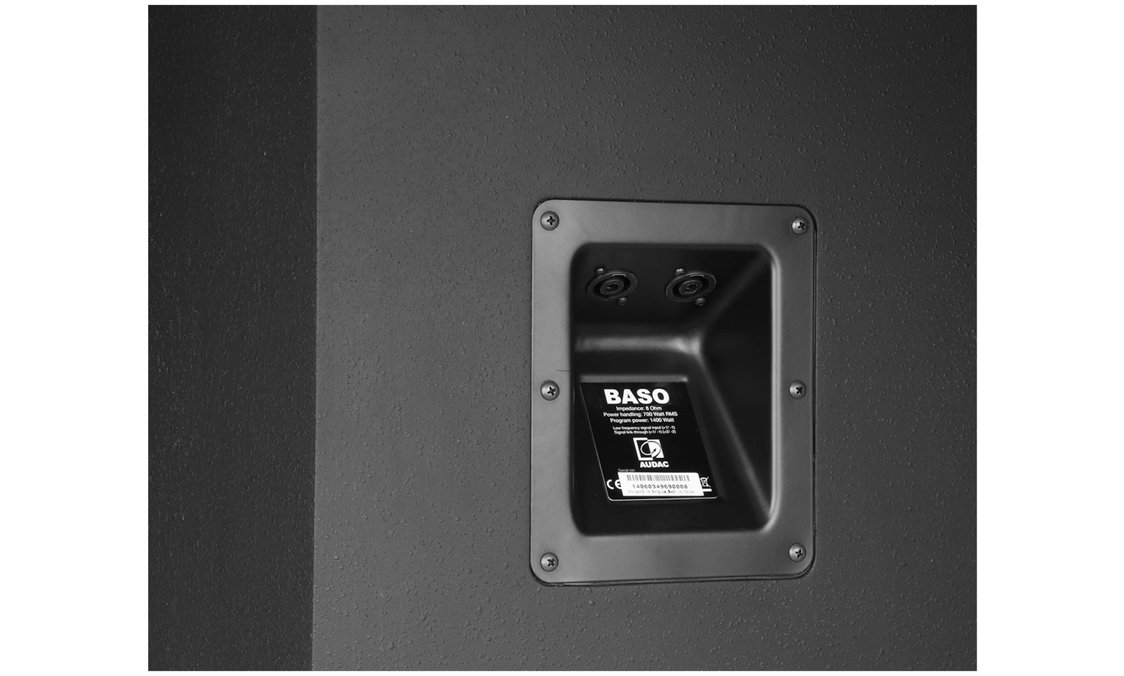 Loa Sub AUDAC BASO10 5 BASO backside